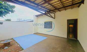 Imagem 2: Casa Residencial com 3 quartos para alugar por R$ 1500.00, 95.48 m2 - PINHEIROS - LONDRINA