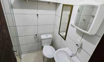 Imagem 5: Apartamento semi mobiliado com 2 dormitórios e 1 vaga no Santa Regina em Camboriú/SC