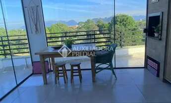 Imagem 2: Linda cobertura no Campeche a 400m da Praia