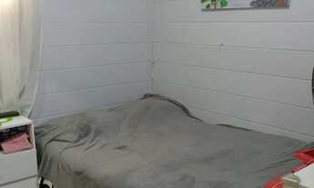 Imagem 4: Imperdível casa simples de madeira