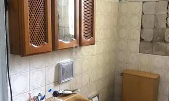 Imagem 6: Casa/terreno medindo 200m² de privativo, 550m² totais no bairro Partenon, 9 vag