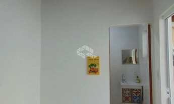 Imagem 7: Apartamento de 2d reformado com pátio