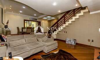 Imagem: Casa Ampla de 5 Dormitórios com Piscina