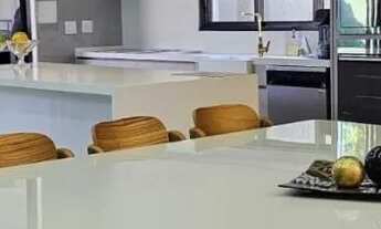 Imagem 2: Casa para Venda em Brasília, Park Way, 3 dormitórios, 1 suíte, 3 banheiros, 2 vagas