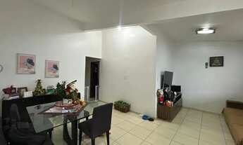 Imagem 6: Casa Espaçosa com Alto Potencial de Valorização Feitosa