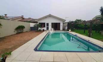 Imagem 3: Casa a venda em Camobi com 3 dormitórios, suite e 4 vagas de garagem!