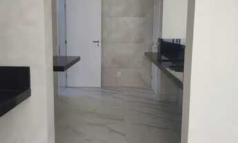 Imagem 4: Casa duplex no condomínio Damha