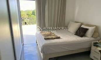 Imagem 7: Linda cobertura no Campeche a 400m da Praia