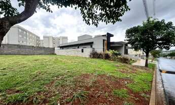 Imagem: Terreno de 250m² à venda em condomínio