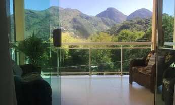 Imagem 3: Casa Linda em Nova Friburgo Bairro Suíço, 4 suítes - Região Serrana do Rio de Janeiro