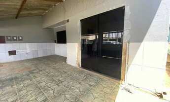 Imagem: NA - Casa com 2 quartos 2 kitnets na QNM