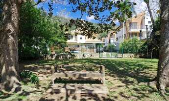 Imagem: Casa em condomínio, 4 suítes, acesso privativo