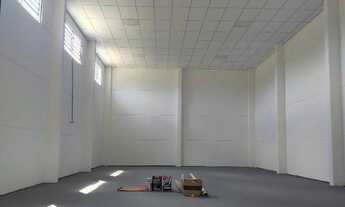 Imagem 5: Galpão ou sala em Balneário Piçarras