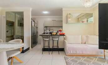 Imagem 2: Imóvel para venda possui 84 metros quadrados com 3 quartos em Jardim Atlântico - Florianóp