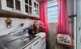 Imagem 7: Apartamento á venda com 2 dormitórios, 1 vaga coberta, Jardim Carvalho, Porto Alegre/RS