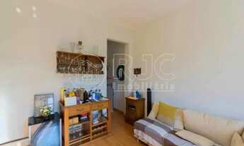 Imagem 4: Imóvel para venda possui 80 metros quadrados com 3 quartos em Grajaú - Rio de Janeiro - RJ