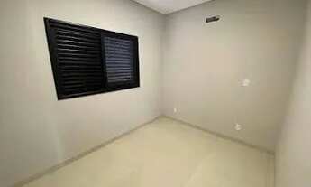 Imagem 5: Oásis de Conforto e Elegância em Condomínio Exclusivo