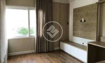 Imagem 4: Casa com 315m² de área construida com quatro quartos sendo 2 suítes e 2 demi-suites no Con