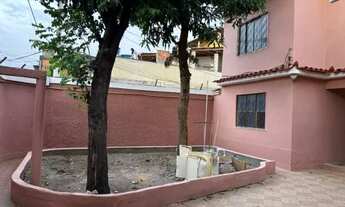 Imagem 2: Excelente casa em Coelho da Rocha