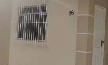 Imagem 2: Casa em Itajai, bairro São João com dois quartos, sala, cozinha, banheiro, garagem