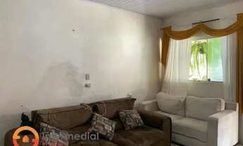 Imagem 2: Casa à Venda no Centro de Boituva/SP