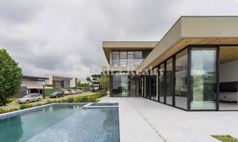 Imagem 4: Casa de esquina com vista privilegiada