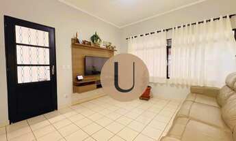 Imagem: Casa com 4 dormitórios à venda, 180 m²