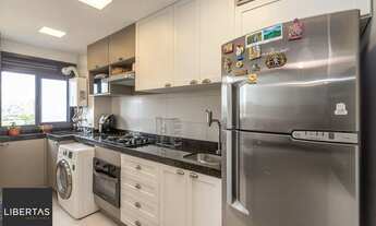 Imagem 7: Apartamento 02 dormit com suíte e 01 vaga, no bairro Azenha, em Porto Alegre