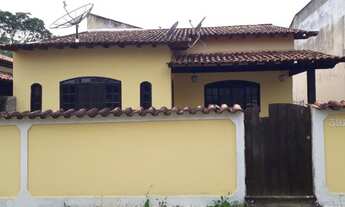 Imagem: Amparo Imóveis-Vende casa 2 quartos sendo