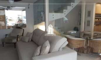 Imagem: Casa de condomínio à venda com 240m²