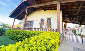 Imagem 4: Casa térrea não geminada e muito ampla à venda no bairro Jardim das Cerejeiras em Atibaia!