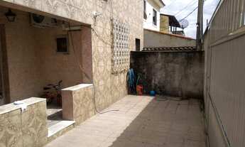 Imagem 3: Apartamento com 3 dormitórios à venda, 195 m² por R$ 175.000,00 - Madureira - Rio de Janei