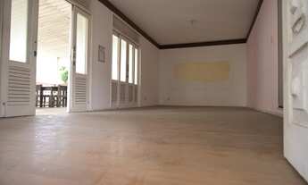 Imagem 3: Casa para aluguel e venda possui 670 metros quadrados com 3 quartos em Pituba - Salvador