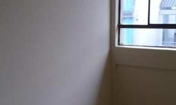 Imagem 7: Apartamento com 2 dormitórios para alugar, 70 m² por R$ 700,00/mês - Centro - Curitiba/PR