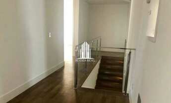 Imagem 2: Sobrado á venda no alto de Pinheiros com 5 suítes, 6 vagas, área verde integrada