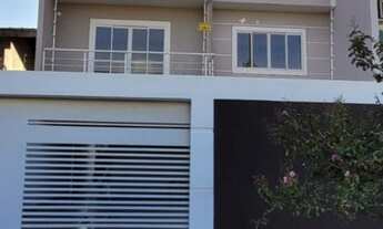 Imagem: Casa à venda, 3 quartos, sendo um suíte