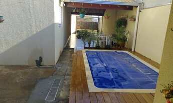 Imagem 1: Casa com piscina Res.Santa Regina..>