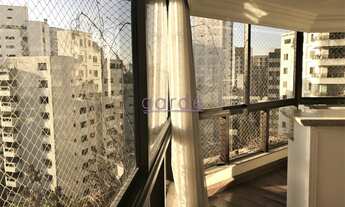 Imagem 6: Moema Pássaros com quadra de tênis