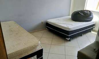 Imagem 5: Apartamento térreo Enseada próx à praia c/ 2qts, 1br, 3vgs, quintal, armrios na coz