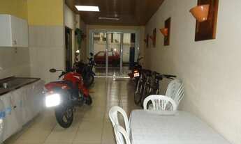 Imagem 3: Edifício com 22 apartamentos na quadra mar em Balneário Camboriú