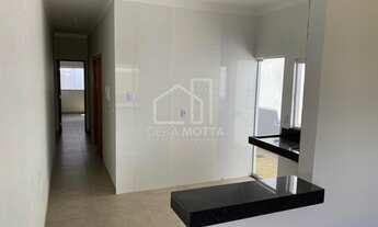 Imagem 3: Casa para Venda em Uberlândia, Laranjeiras, 2 dormitórios, 1 suíte, 2 banheiros, 2 vagas