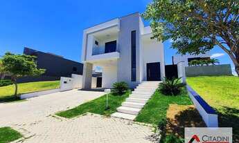 Imagem: Vendo - Sobrado 4 Suítes em condomínio