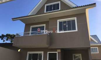 Imagem 2: Lindo sobrado triplex em condomínio no bairro Santa Felicidade