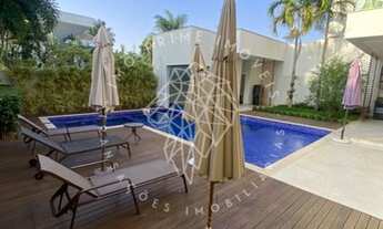 Imagem 4: Casa luxuosa para locação com 742 metros quadrados com 5 quartos