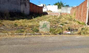 Imagem: Anápolis - Terreno Padrão - Residencial