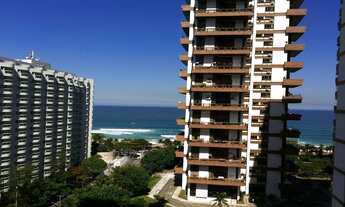 Imagem 5: Condomínio Barramares - Magnífico apartamento duplex com 320m2 posto 4 da praia frontal ma