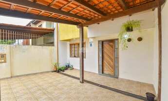 Imagem 3: Sobrado para venda possui 88 metros quadrados com 3 quartos em Portão - Curitiba - PR