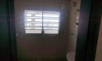 Imagem 4: Apartamento para aluguel e venda possui 70 metros quadrados com 2 quartos