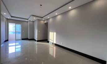 Imagem 3: Saldo no boleto | Entrada de 100mil | Mensais R$3.392, | Na Guilhermina | 2 Dorm