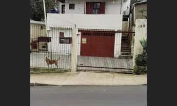 Imagem 3: Casa de dois pisos de Alvenaria